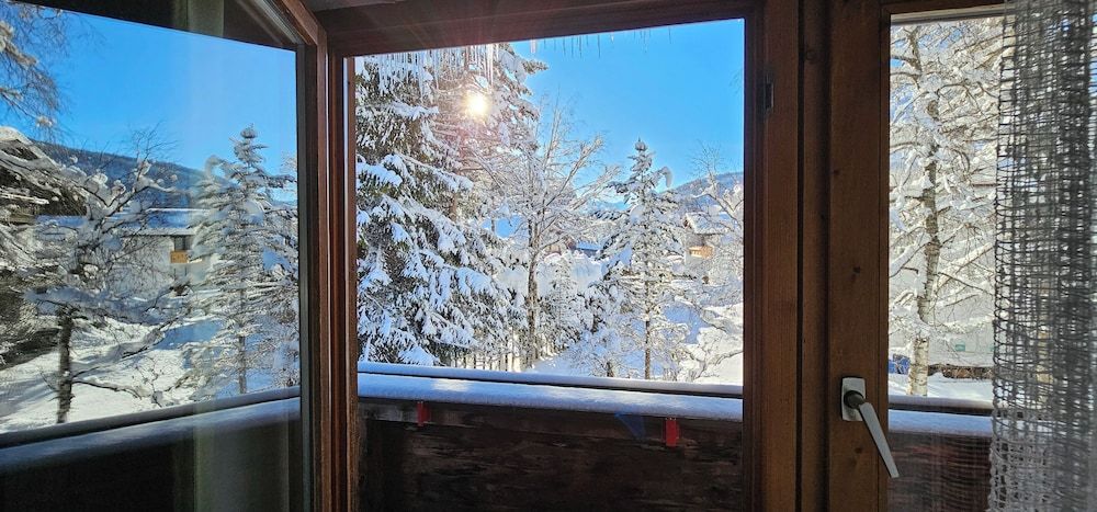 Pension Edi Basic Double Room, Balcony, Mountain View 2