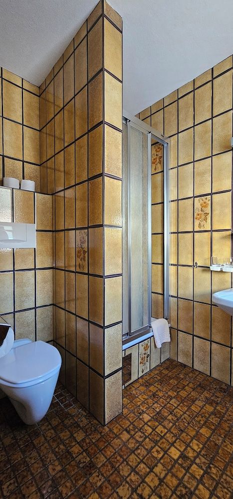 Pension Edi Basic Single Room, Mountain View 4