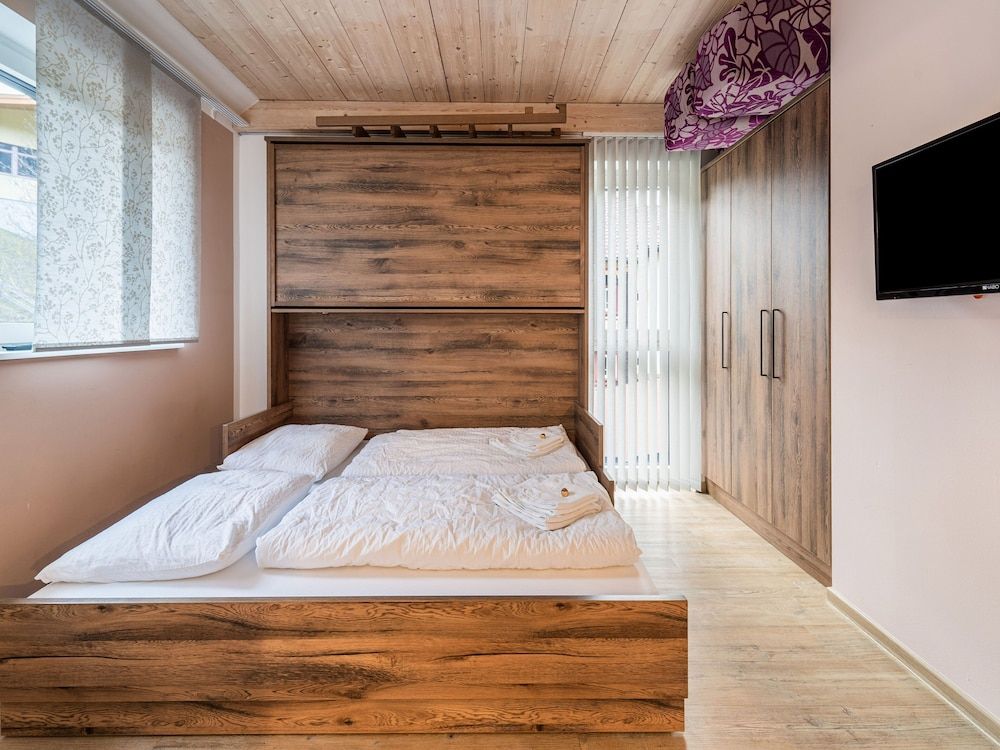 Classic Apartment, 3 Bedrooms