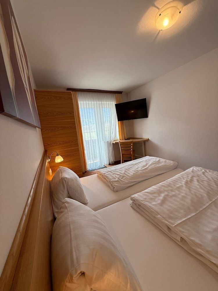 Pension Plattenhof Economy Double Room, Balcony, Mountain View