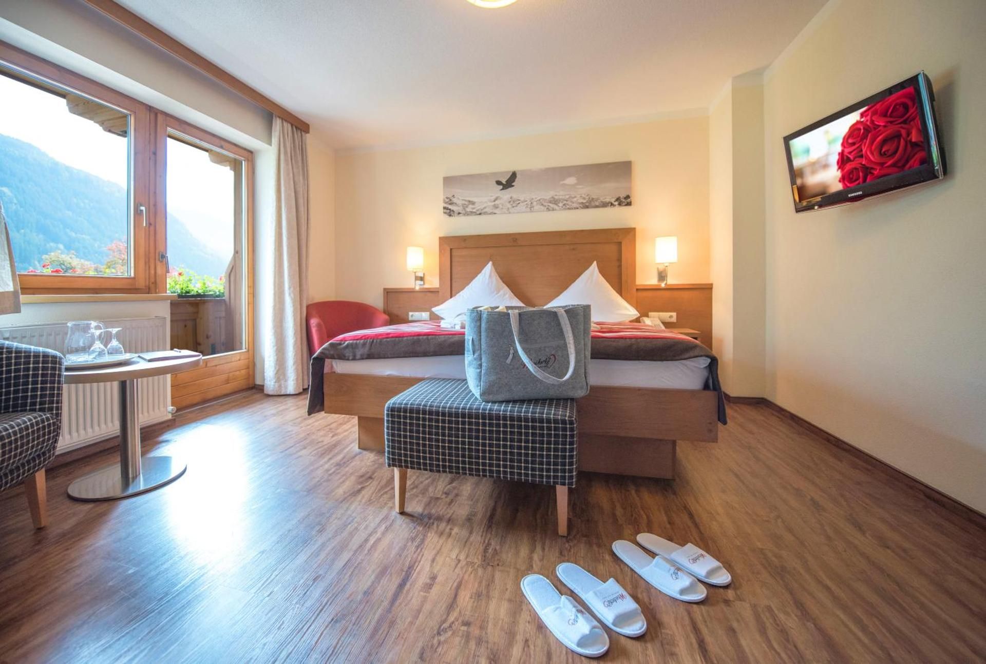 Standard Double Room with Balcony OANFOCH _ DAHUAM