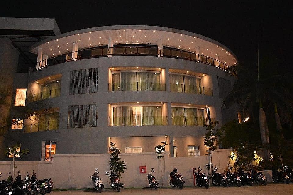 undefined Treebo Niraali Executive 6