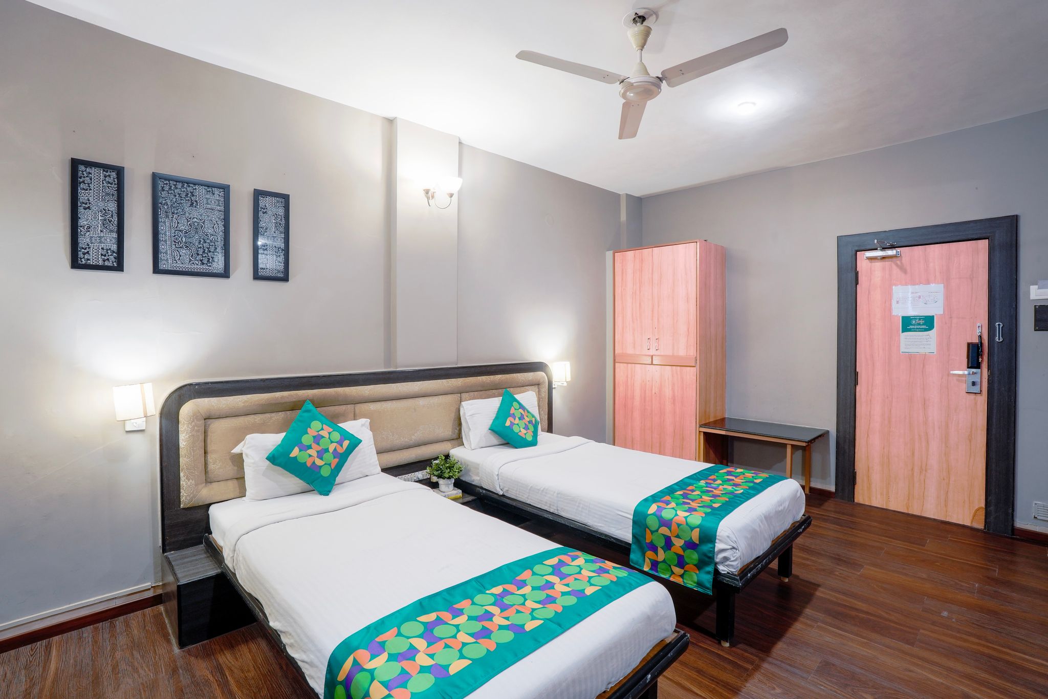 Treebo Premium Niraali Executive, Hinjewadi Economy Double Room 4