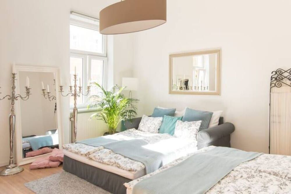 Apartment (10)