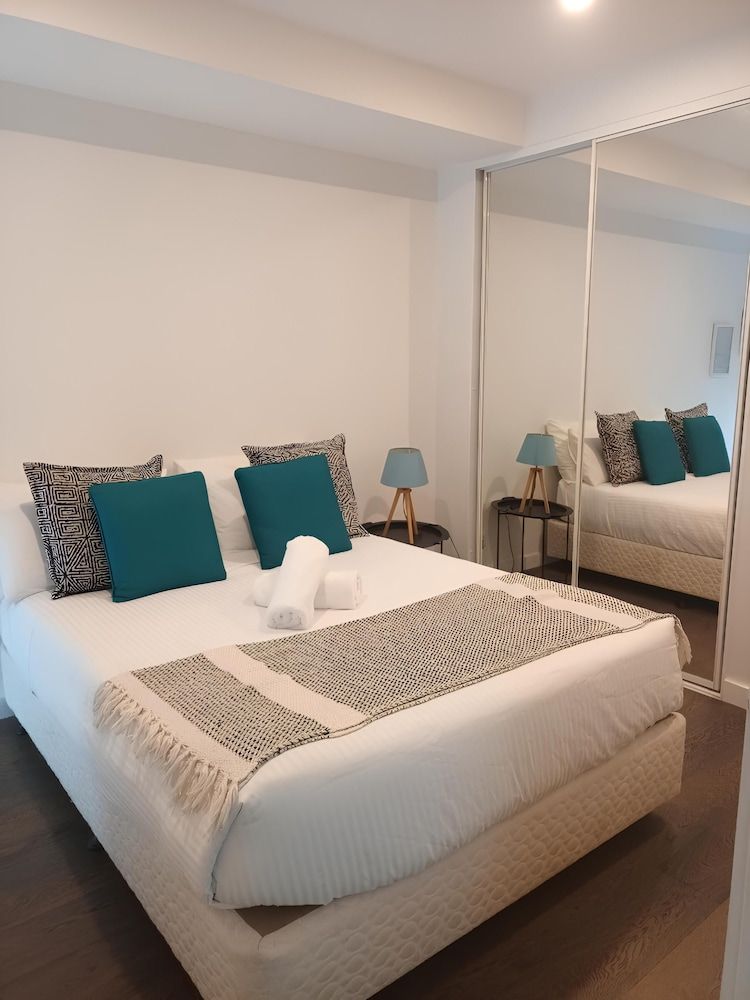 Mega Style Apartments - The Marc Deluxe Apartment 5