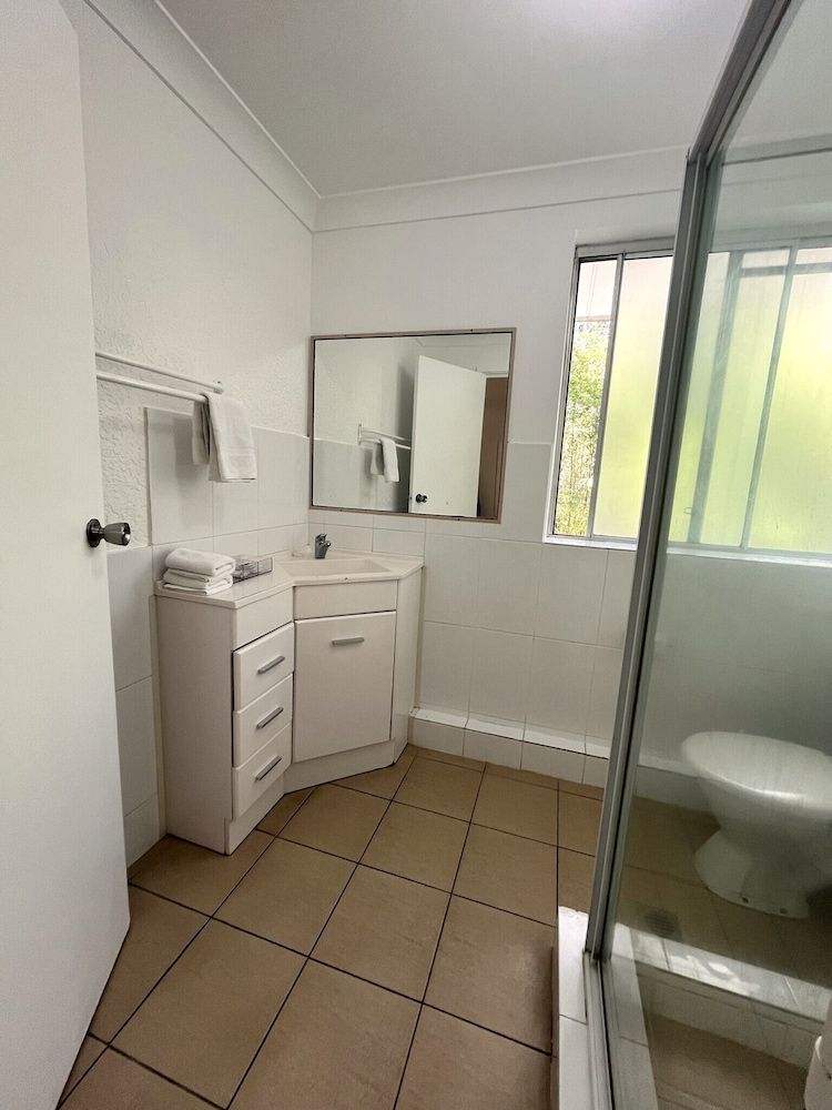 Browns Broadbeach Family Room 5