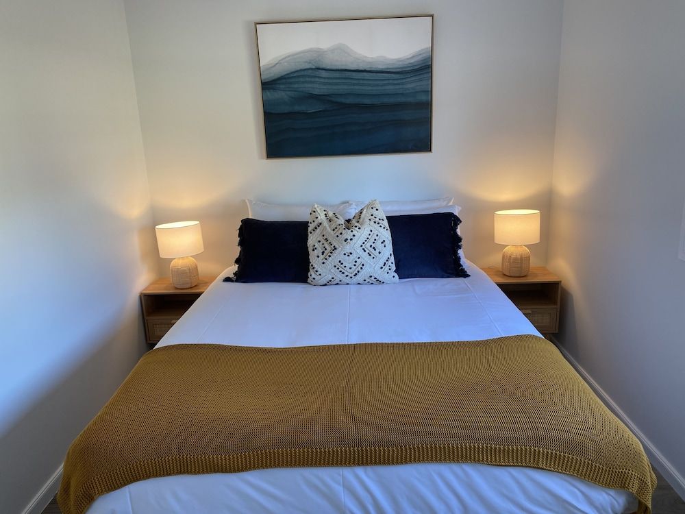 Beachfront Cabin 2 Bedroom