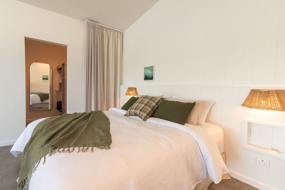 Lakes Edge Villa 2