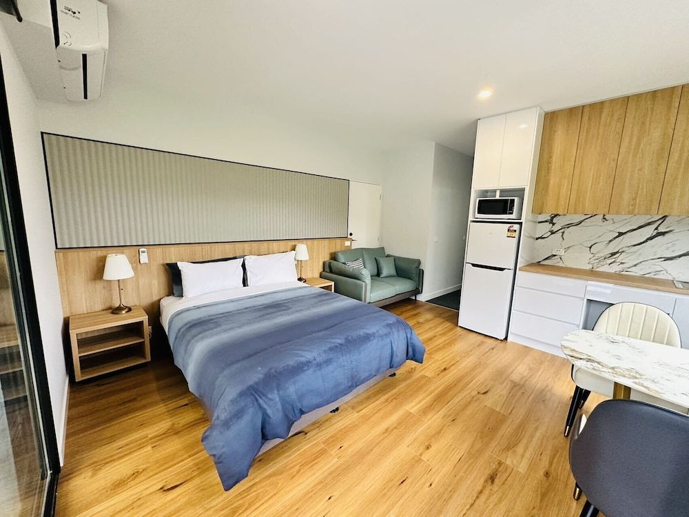 Apollo Dream Suites