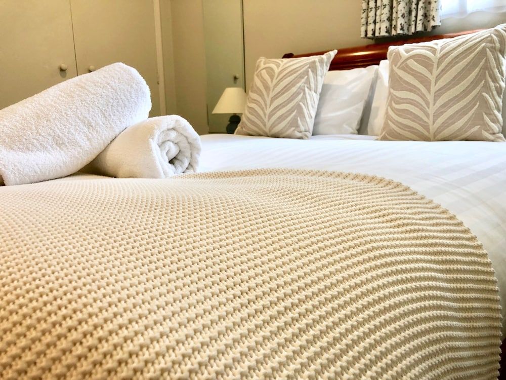 Douglas Riverside Premium Apartment, 1 Bedroom, Kitchen