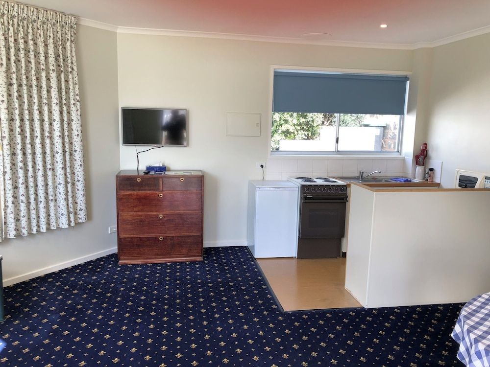 Douglas Riverside Premium Apartment, 1 Bedroom, Kitchen 5