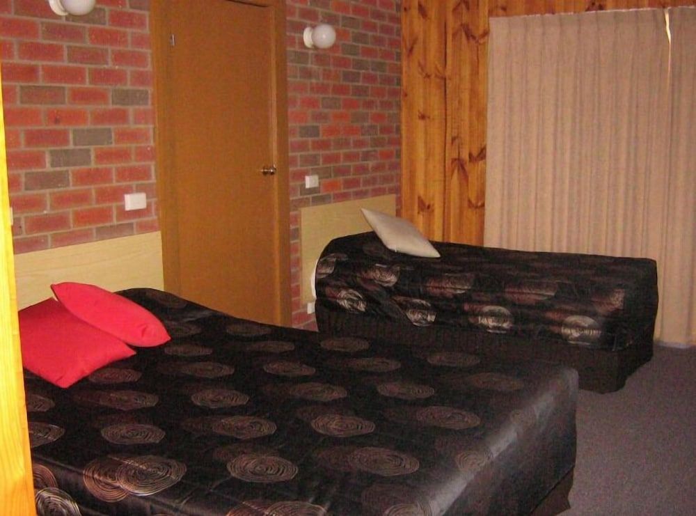 Twin Room, Garden View