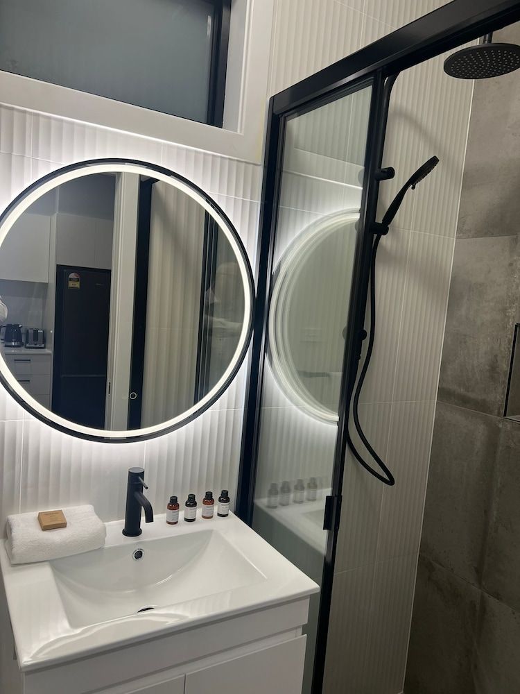 Northcott Lodge Deluxe Apartment, 3 Bedrooms 5