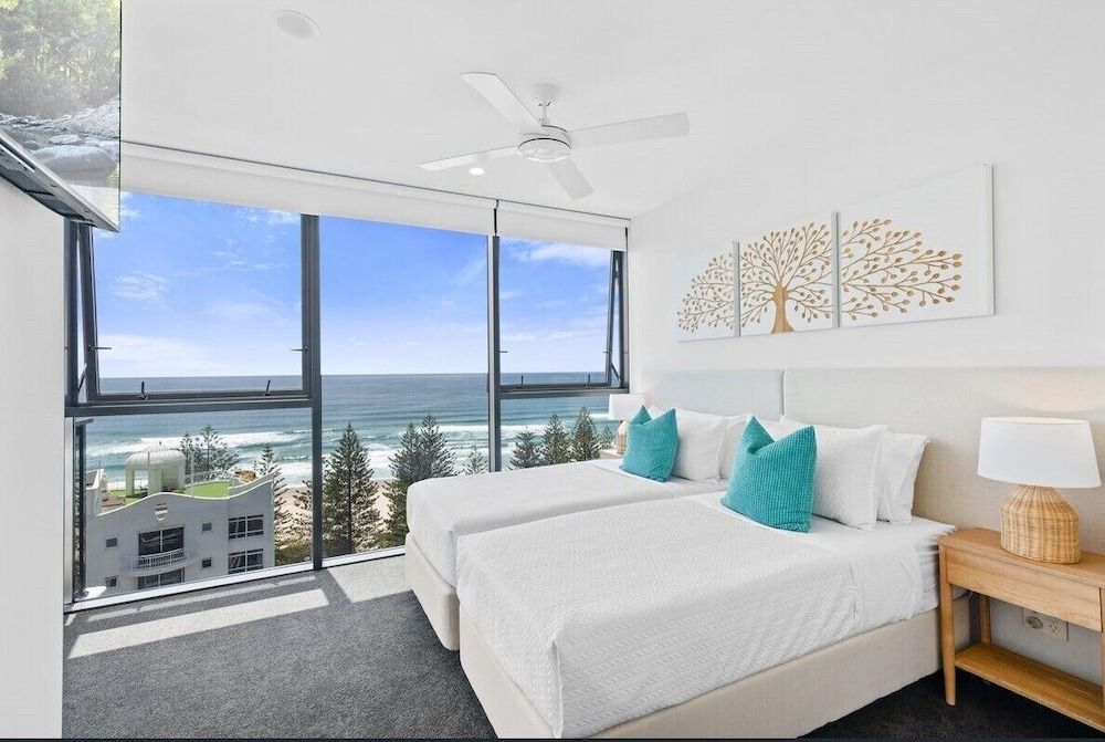 Two Bedroom Two Bathroom Ocean View Apartment - Level 13