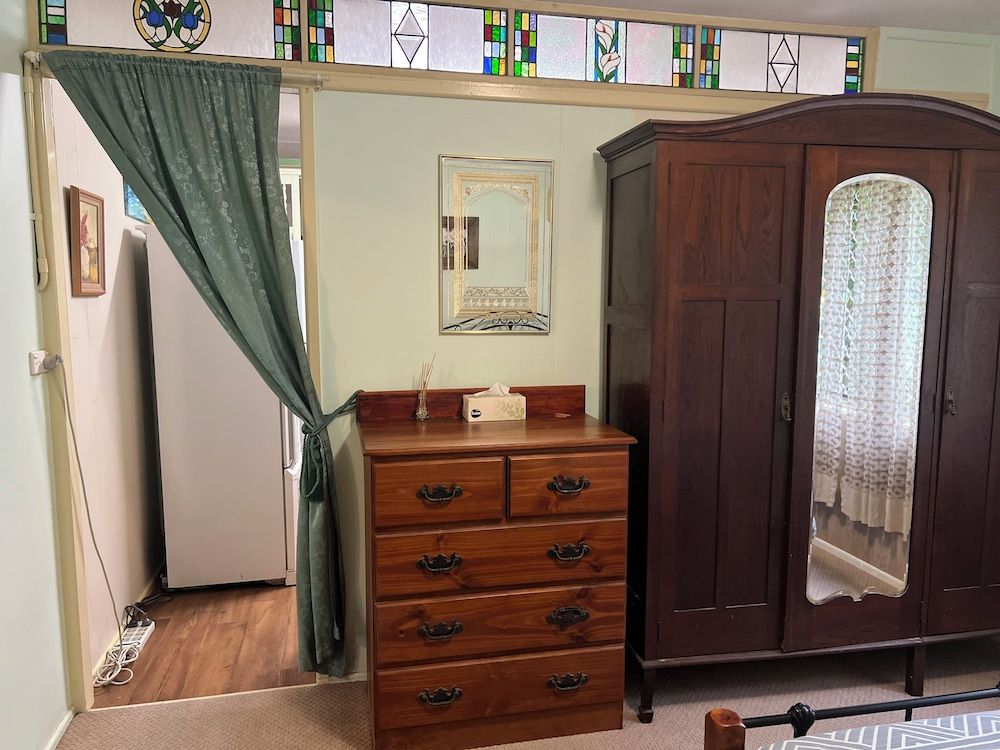 XYL guests house House, Garden View 11