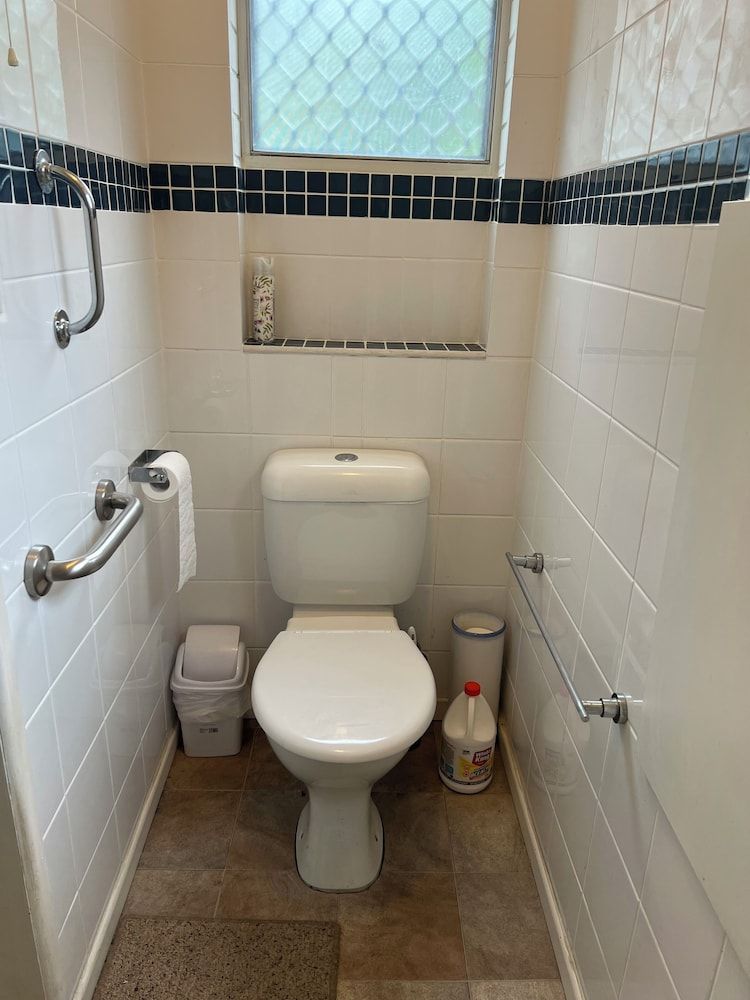 XYL guests house House, Garden View 9