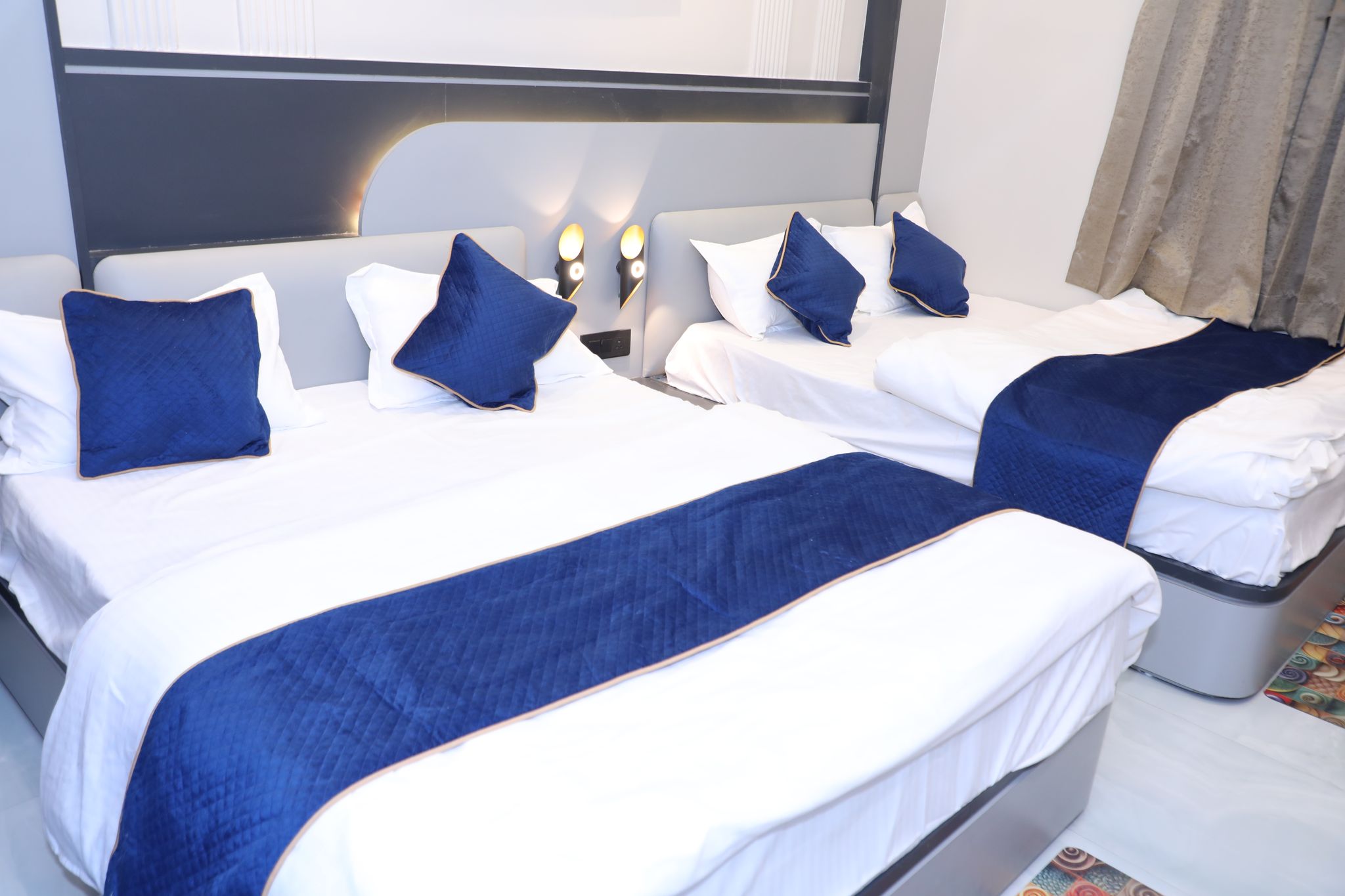 Hotel Shri Ram Ratan inn Luxury Family Room 3