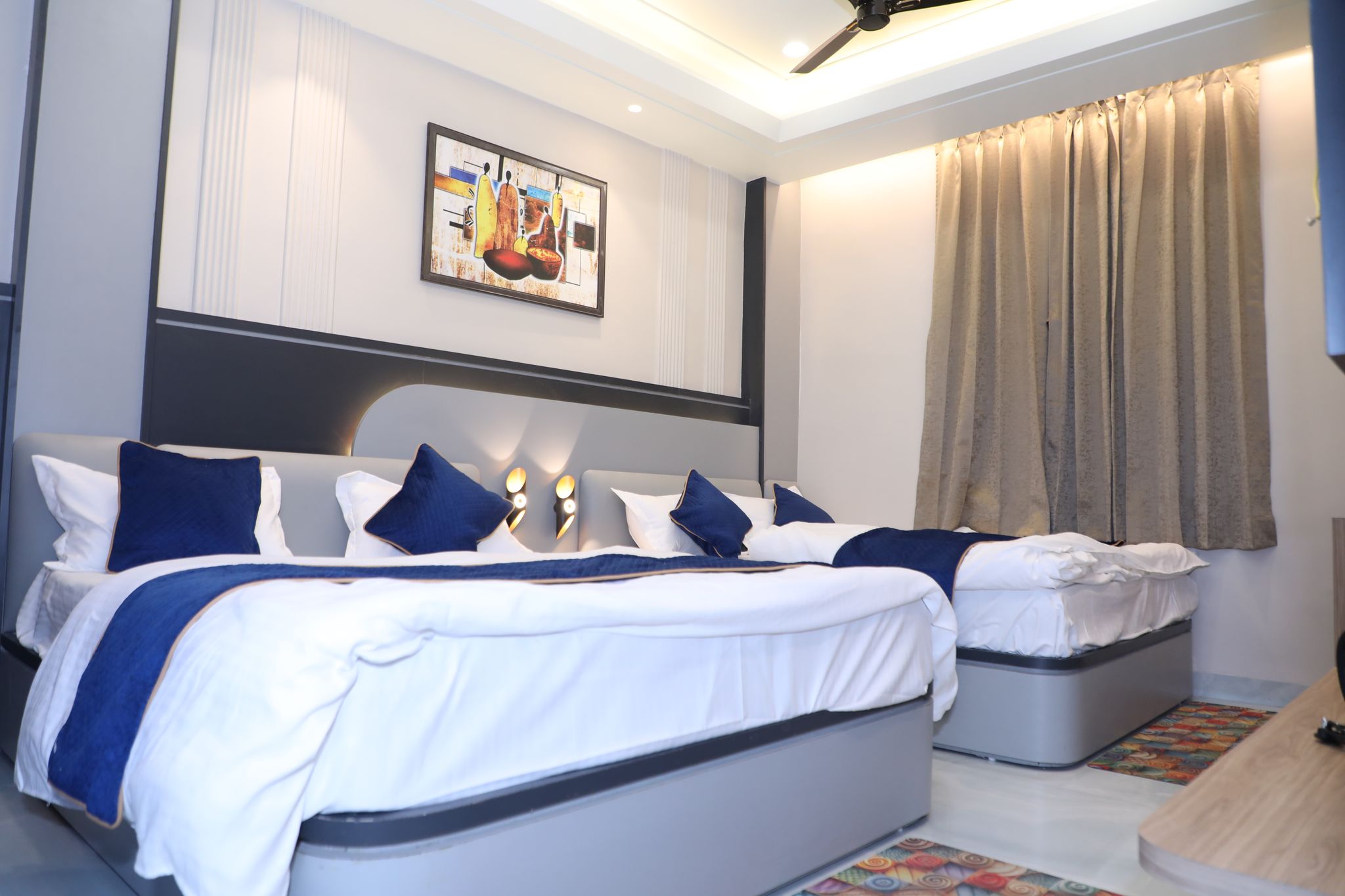 Hotel Shri Ram Ratan inn Luxury Family Room 5