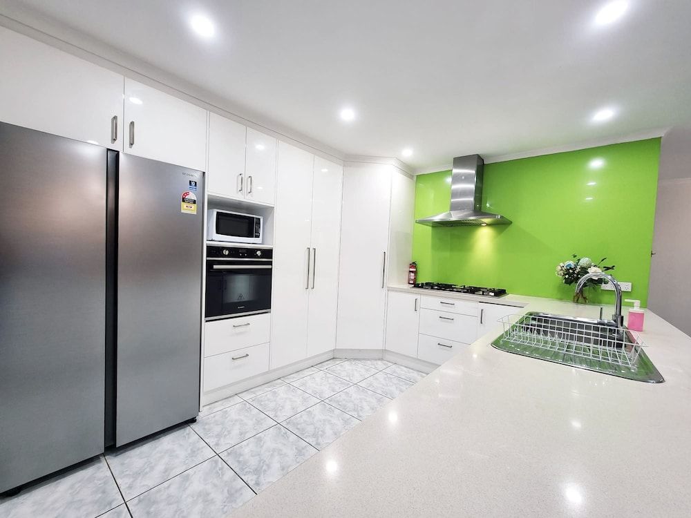 5 Bedrooms Spacious Home