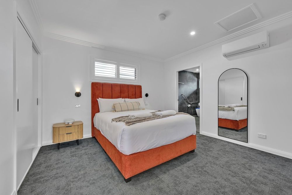 Apartment, Mobility Accessible