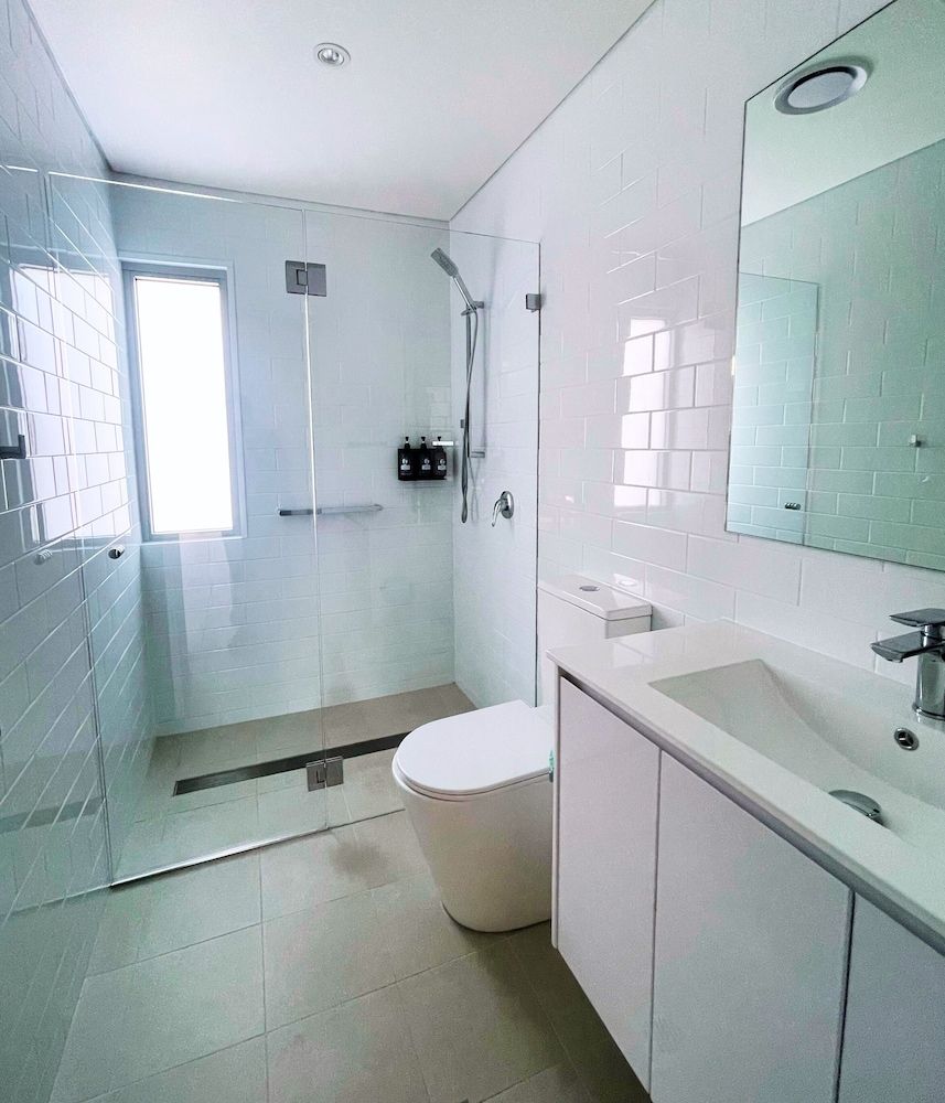 Resort on Cedar Cabin, Pool View 5