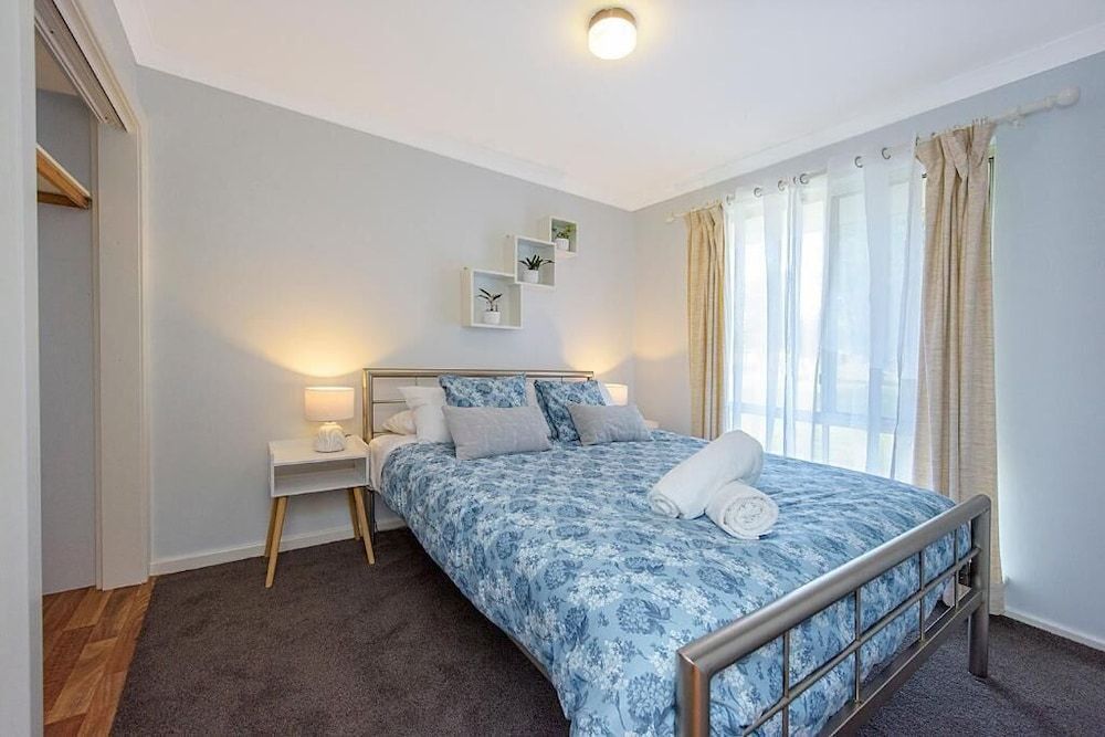House, Multiple Beds, Non Smoking