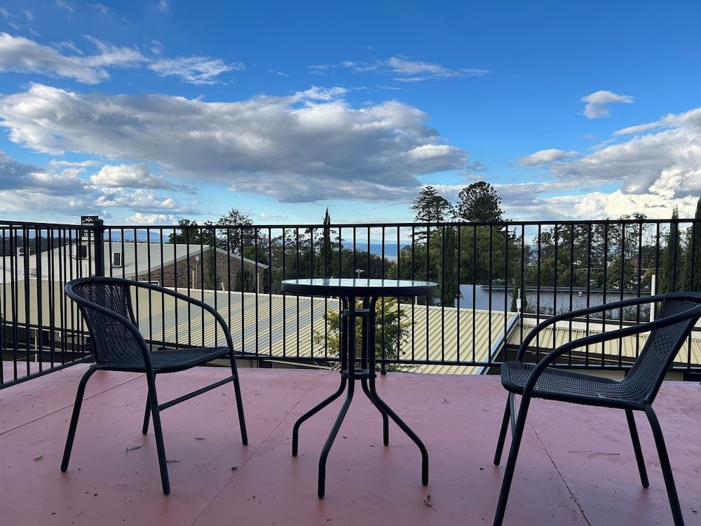 Toowoomba Motel Triple Room, Patio, Mountain View 6