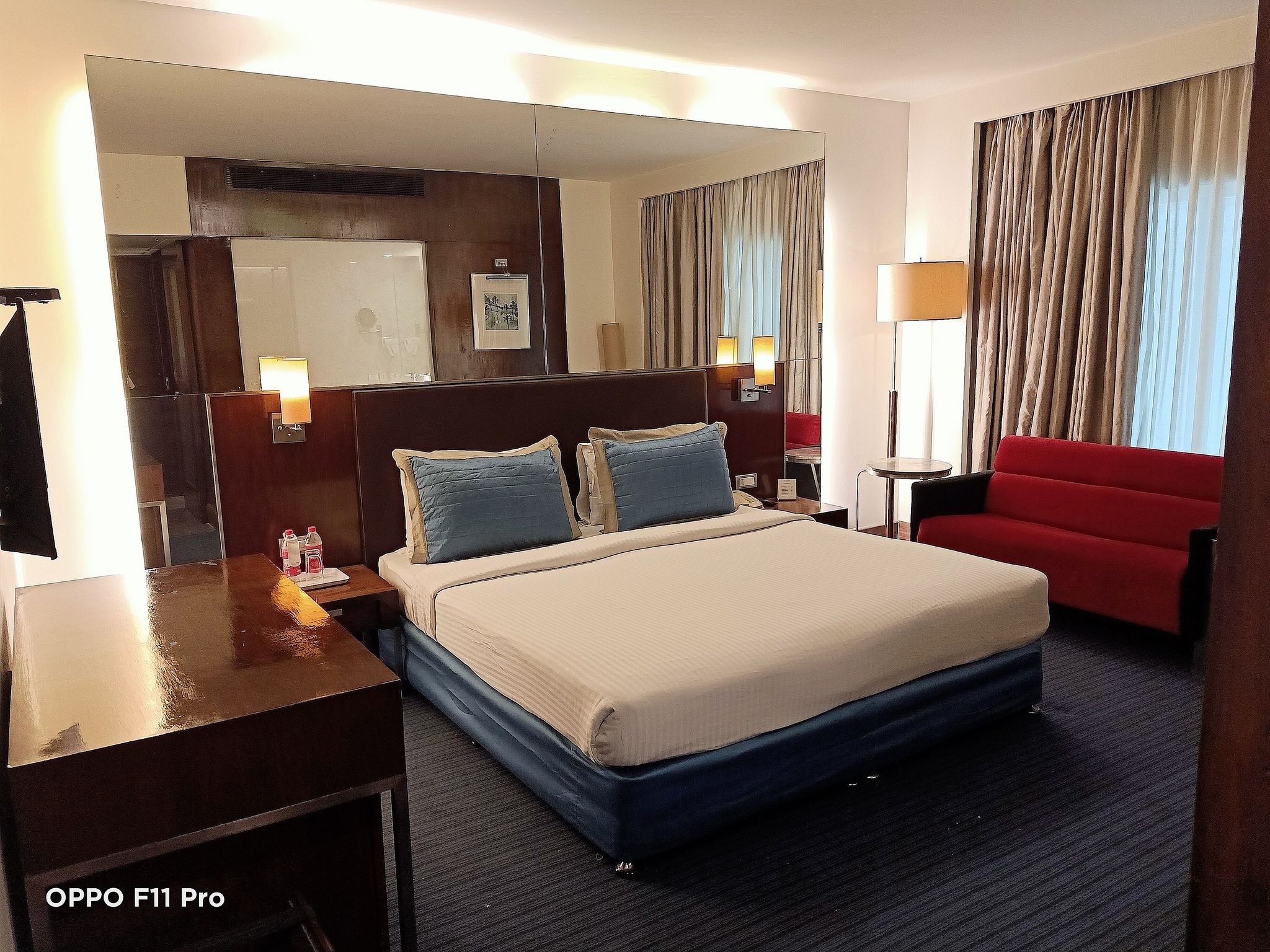 Executive Deluxe Room with Bathtub