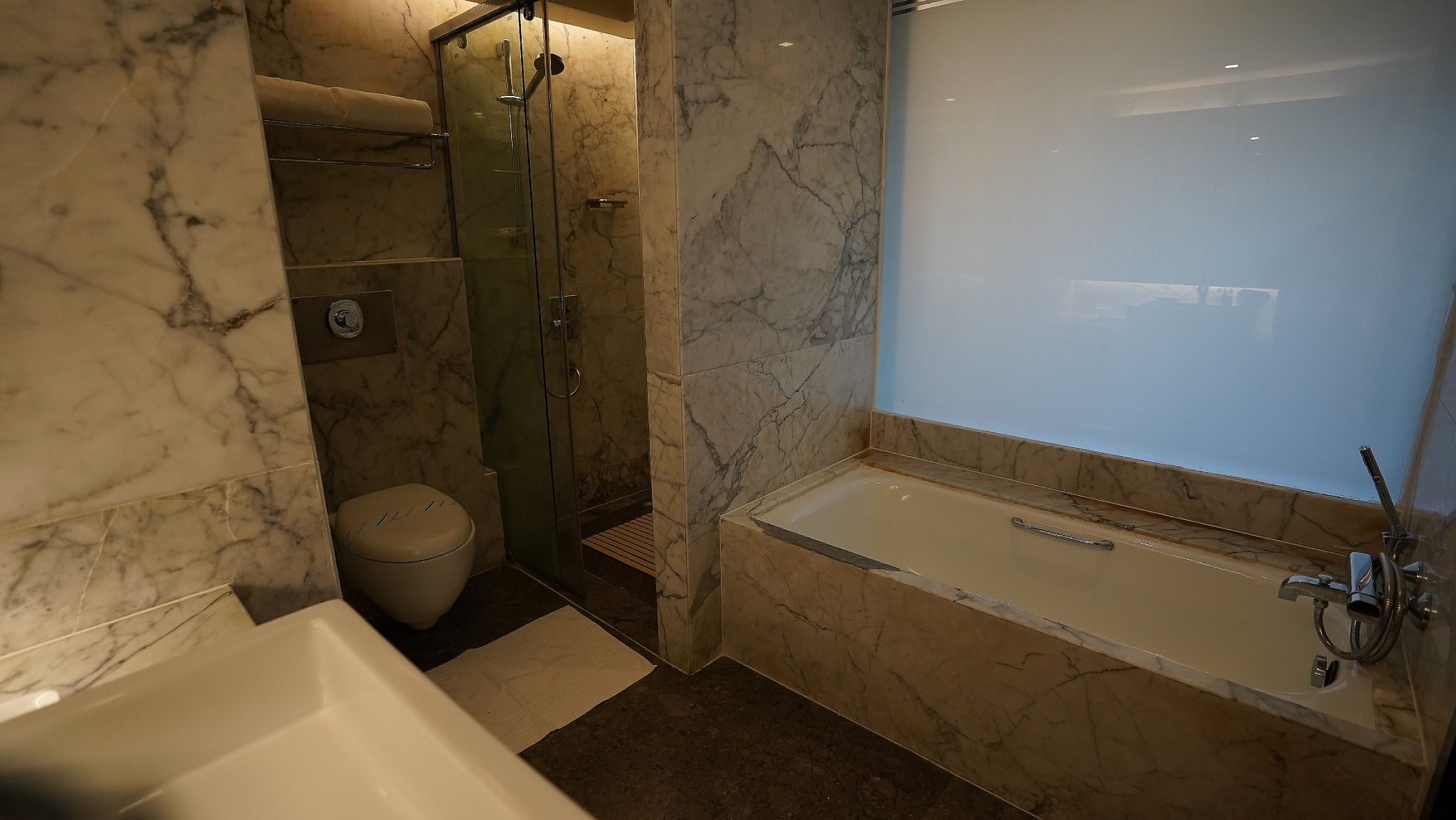 St Laurn- Koregaon Park, Pune EXECUTIVE TWIN BED 9