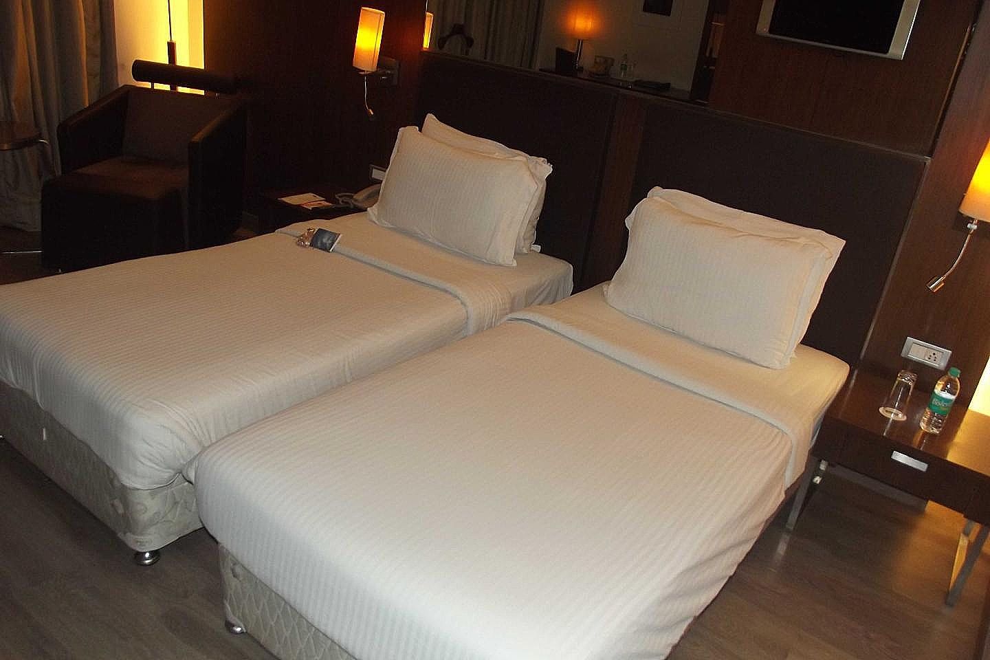 St Laurn- Koregaon Park, Pune EXECUTIVE TWIN BED 18