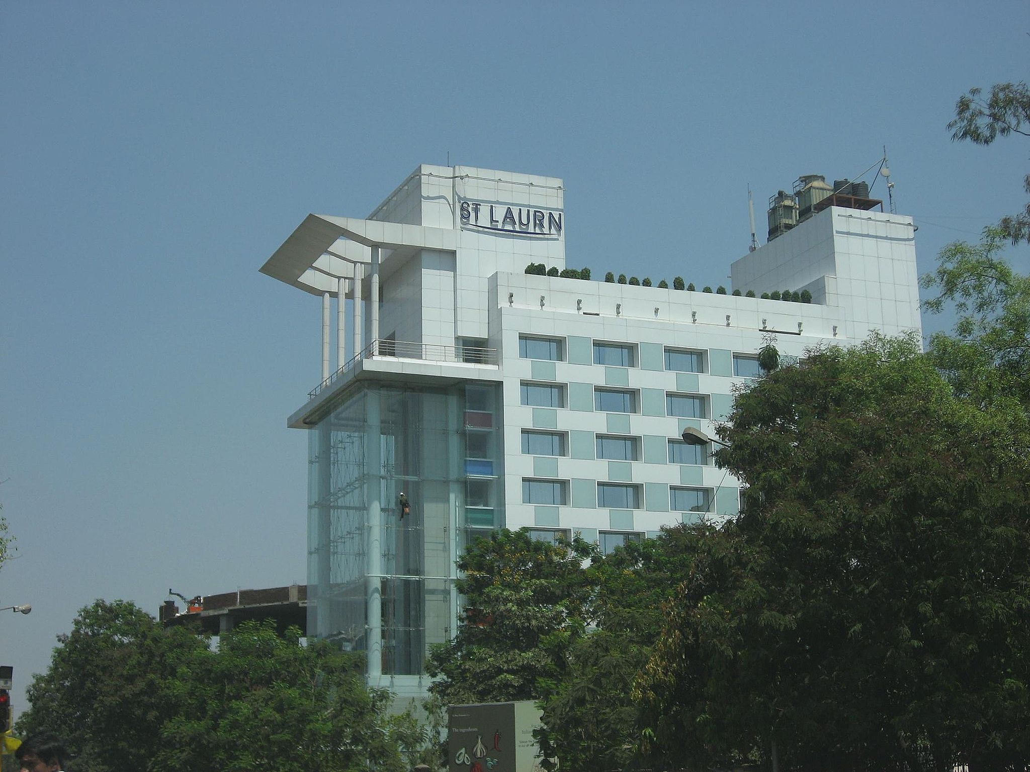 undefined St Laurn- Koregaon Park, Pune 9