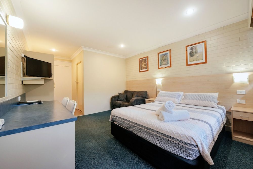 Fitzroy Motor Inn Grafton Queen Room 2