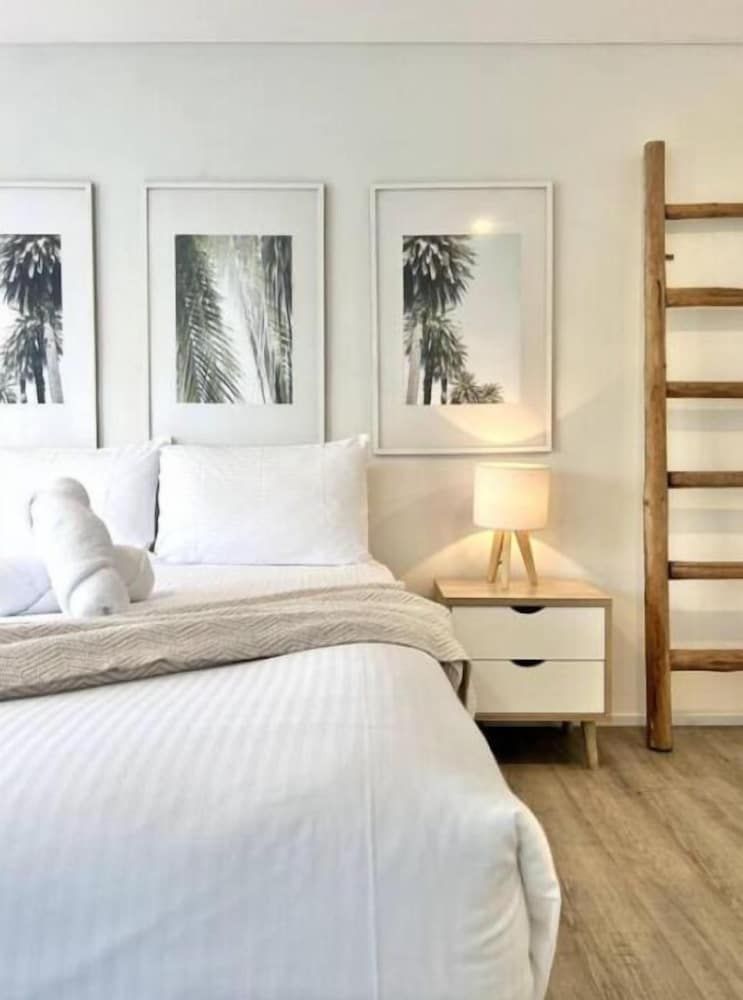 Premier Apartment
