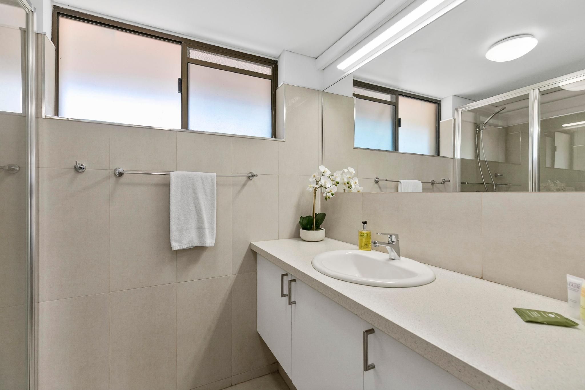 2 Bedroom Apartment, Balcony