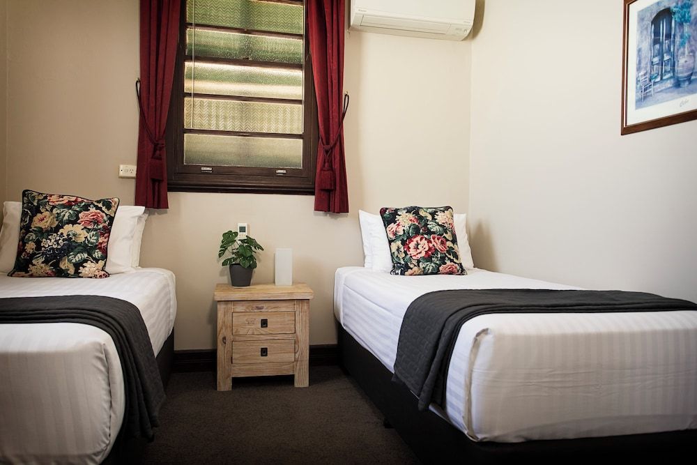 Esk Grand Hotel Comfort Twin Room