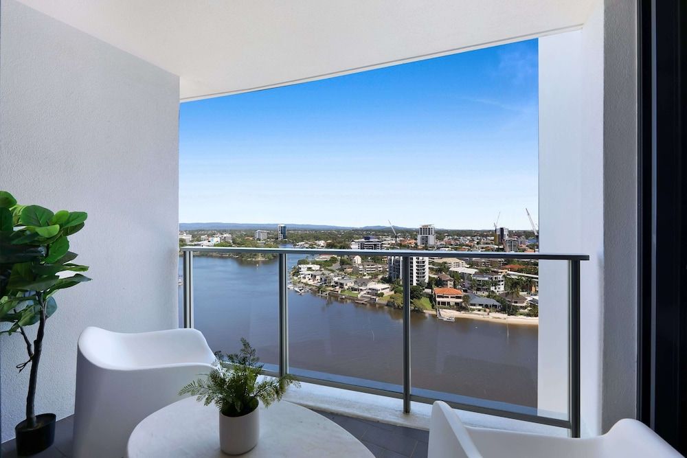 Avalon Apartments - Q Stay Apartment, 2 Bedrooms, River View 5