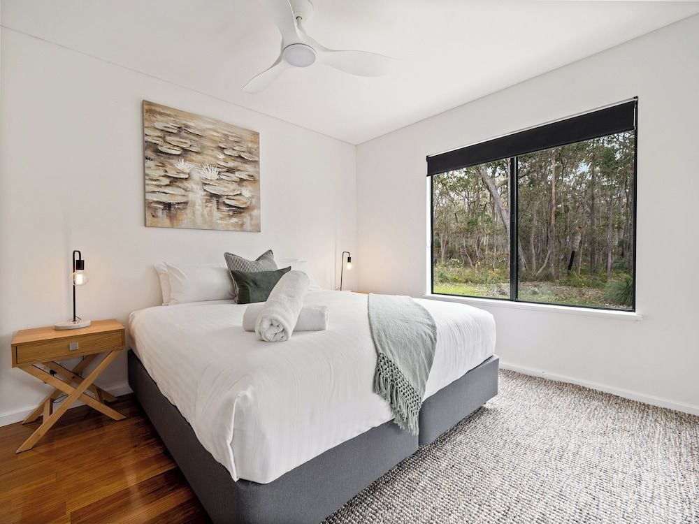 2 Bedroom Spa Forest View Chalet