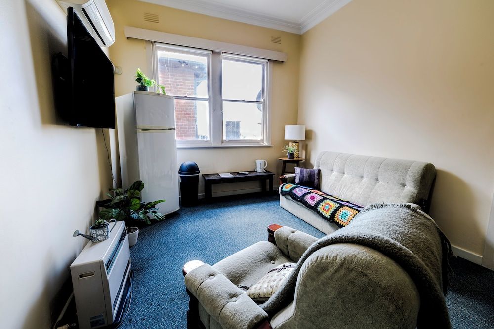 William Farrer Hotel Standard Quadruple Room 4