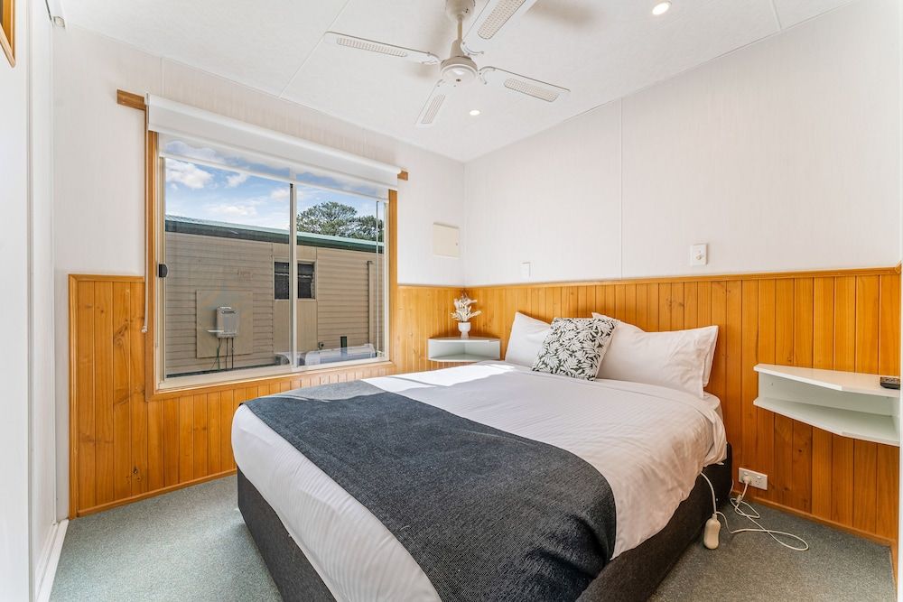 Bronze 3 Bedroom (6 Berth)