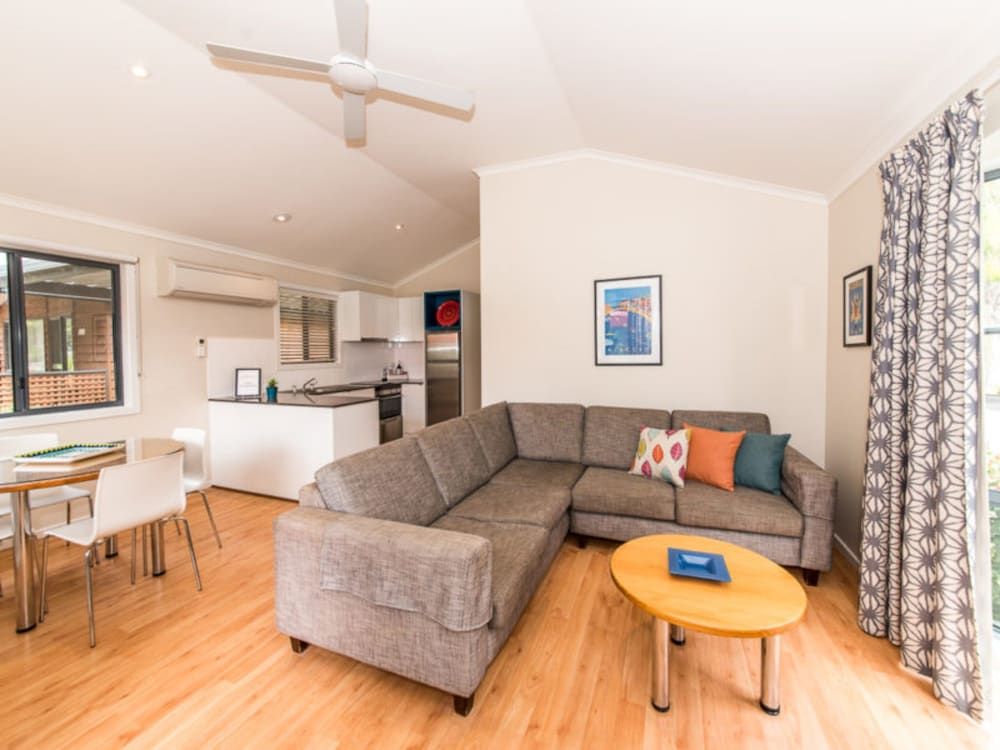 Bungalow, 2 Bedrooms (Bungalow Creek)