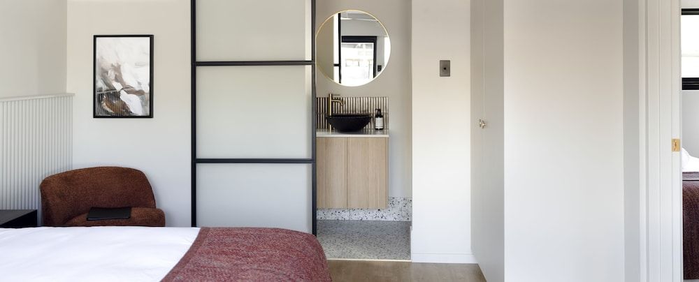 Motel Caloundra Superior Double Room, 1 King Bed 7