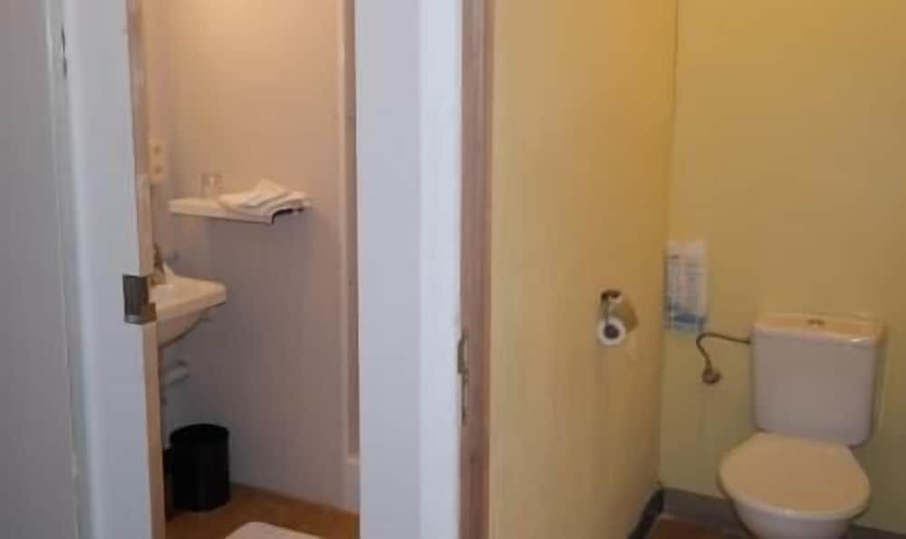 De Bonte Os Hotel & Tower Single Room 5