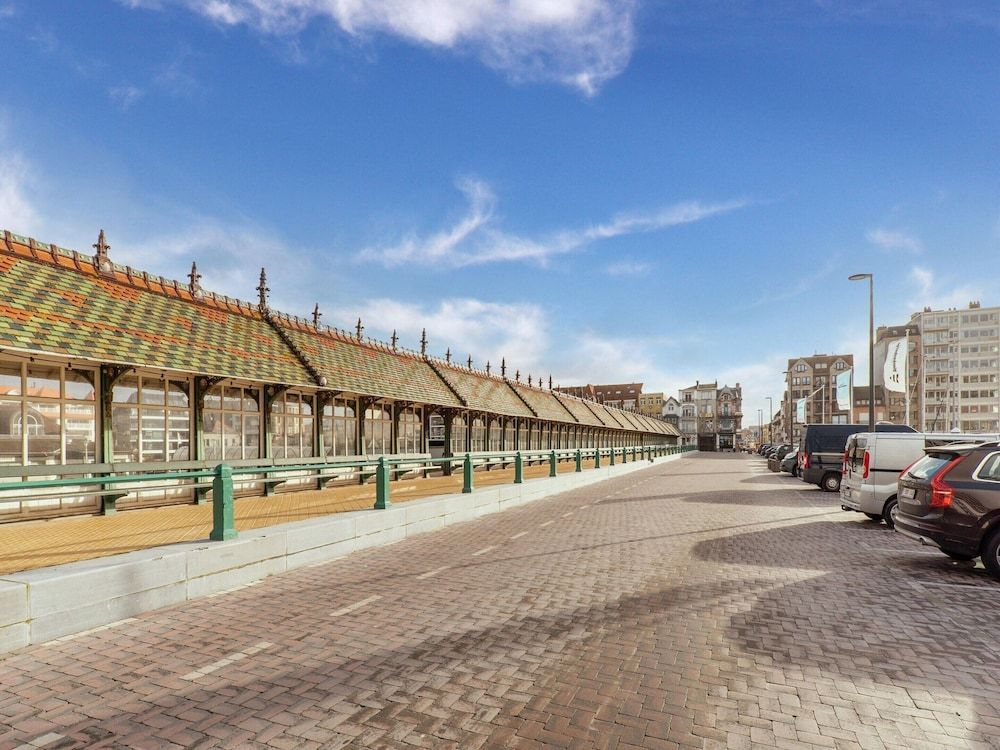 Spacious Studio Near Seafront