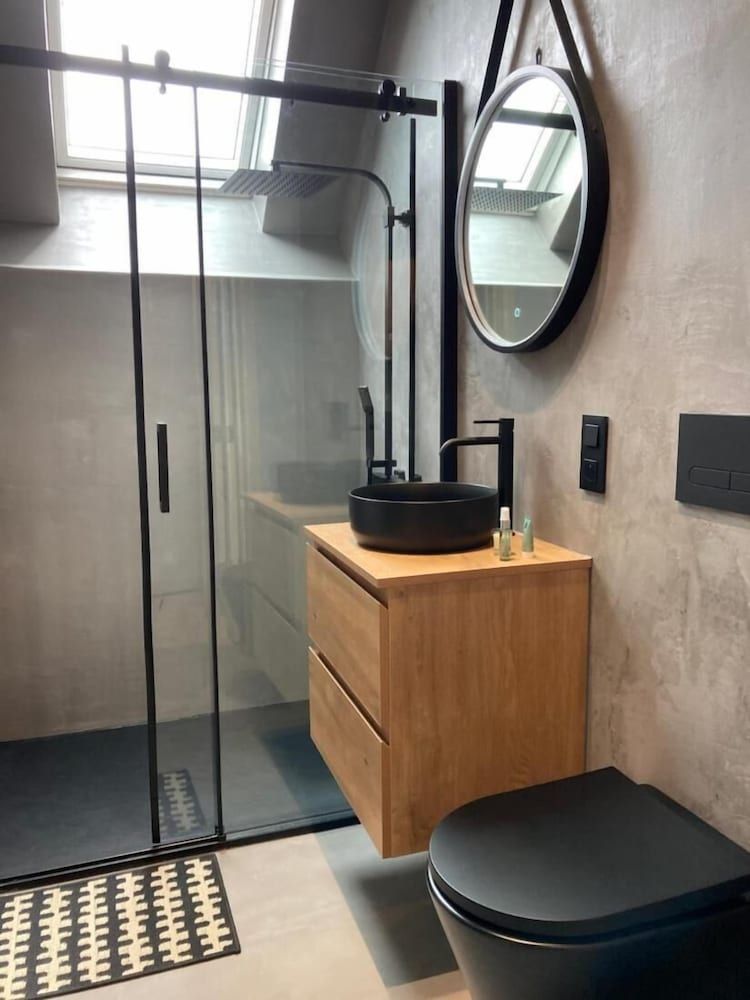 Royas Home Private Studio Studio, 1 Bedroom, Smoking 8