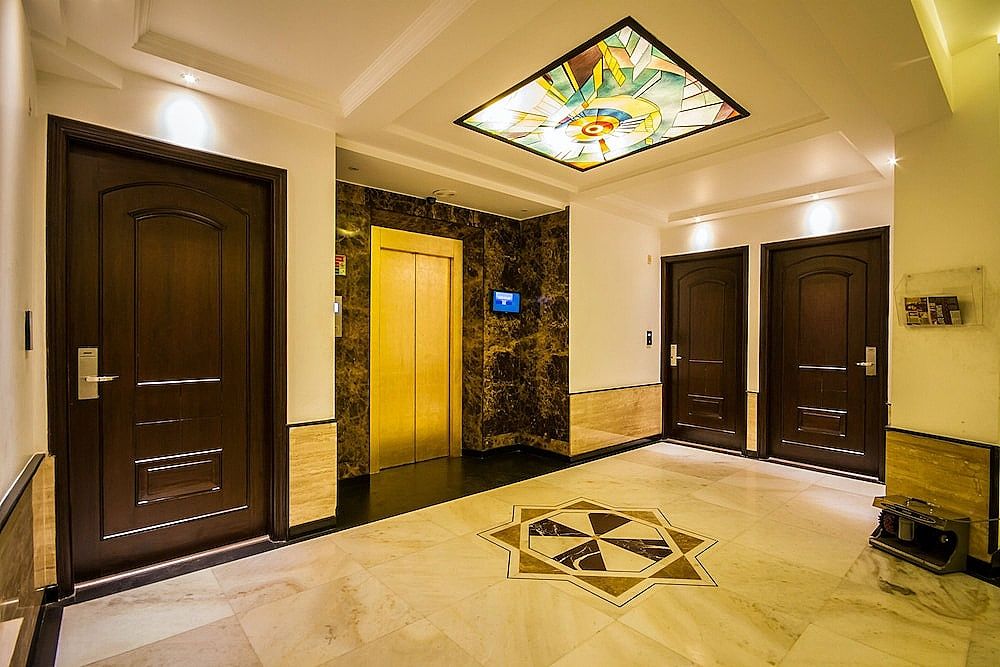 undefined Hotel Grand Godwin 7