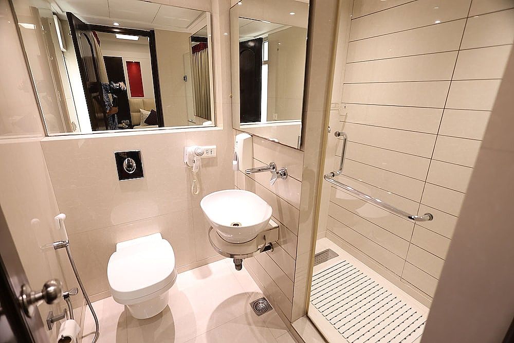 Hotel Grand Godwin @ 5 Mins Distance from New Delhi Railway Station Superior Double Room, 1 King Bed 8