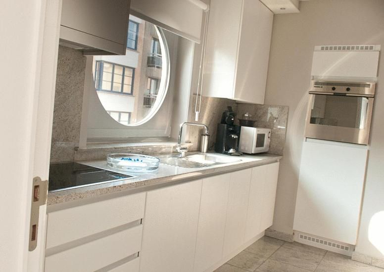 Hotel du Bassin Two-Bedroom Apartment (4 Adults) with Harbor View 5