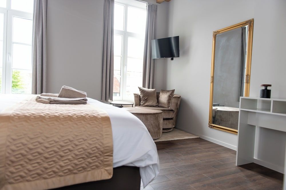 Deluxe Double Room, Garden View