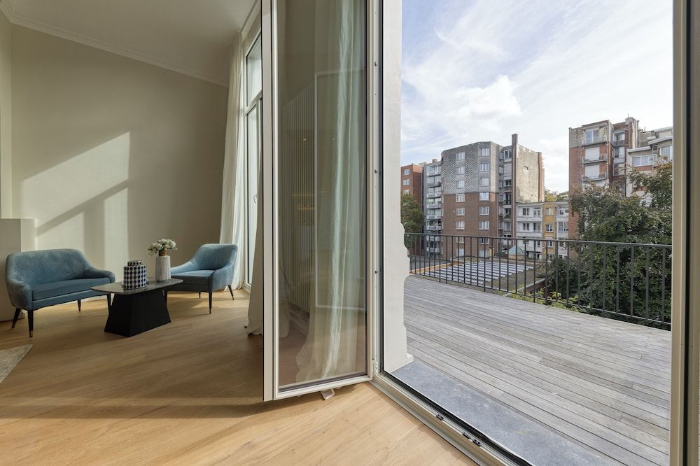 Luxury Apartment