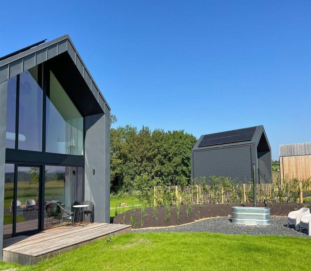 Amazing Lodge With Shared Pool